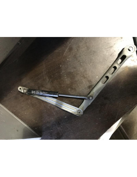 Verin de capot BMW SERIE 5 E34 