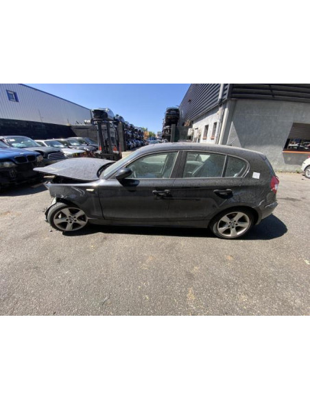 Poignee porte coffre BMW SERIE 1 E87 PHASE 1 Essence
