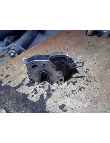 Serrure avant gauche BMW SERIE 3 E36 COMPACT Essence