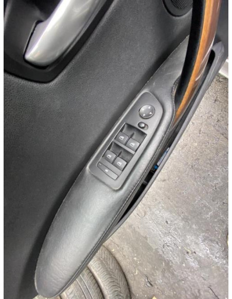 Bas de caisse droit BMW SERIE 1 E87 PHASE 1 Diesel