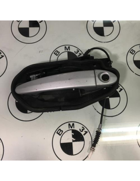 Support poignee porte avant gauche BMW X3 E83 PHASE 1 