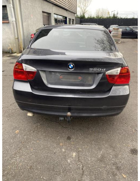 Vitre avant gauche BMW SERIE 3 E90 PHASE 1 Diesel