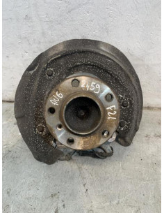 Fusee avant gauche BMW SERIE 1 F21 PHASE 2 Diesel 2
