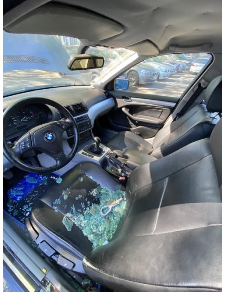 Pare boue arriere droit BMW SERIE 3 E46 PHASE 1 Diesel