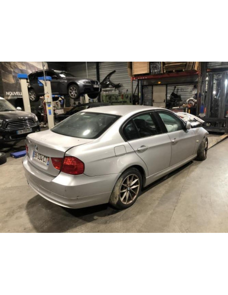Fusee arriere gauche BMW SERIE 3 E90 PHASE 2 Essence