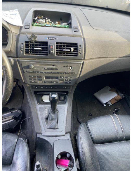 Support radiateur BMW X3 E83 PHASE 1 Diesel