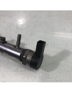 Rampe injection BMW SERIE 1 F21 PHASE 1 Diesel 2