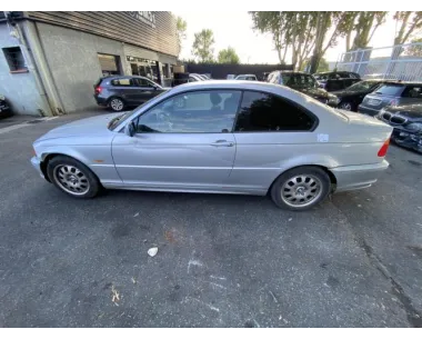 Custode arriere droit BMW SERIE 3 E46 COUPE PHASE 1 Essence