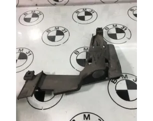 Support de phare gauche (tôle) BMW SERIE 3 E46 PHASE 1 Diesel 2