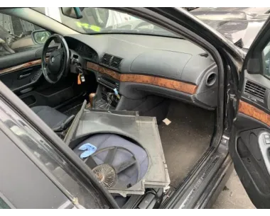 Face avant BMW SERIE 5 E39 TOURING PHASE 1 BREAK Diesel