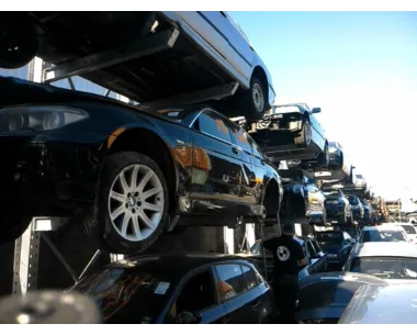 Cache moteur  BMW SERIE 7 E65 PHASE 1 Diesel