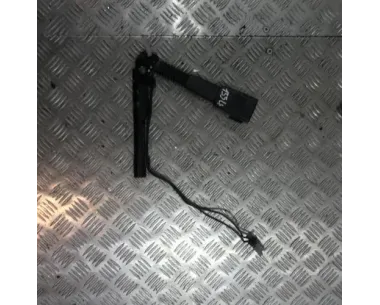 Pretensionneur de ceinture avant droit BMW SERIE 1 E87 PHASE 2 Diesel