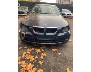 Panneau de porte avant droit BMW SERIE 3 E90 PHASE 1 Essence 2