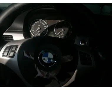 Support de phare gauche (tôle) BMW SERIE 3 E90 PHASE 1 Diesel