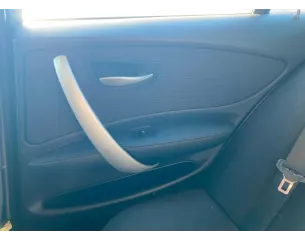 Panneau de porte arriere droit BMW SERIE 1 E87 PHASE 2 Essence