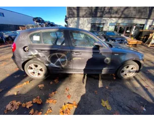 Vitre avant droit BMW SERIE 1 E87 PHASE 2 Essence