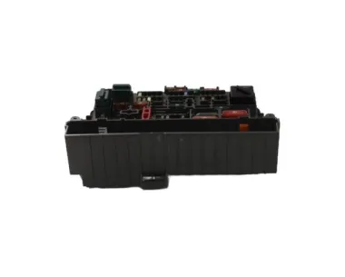 Porte fusible BMW SERIE 1 E81 Diesel