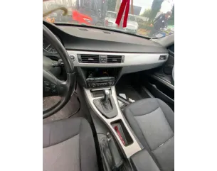 Bouton de warning BMW SERIE 3 E90 PHASE 1 Essence