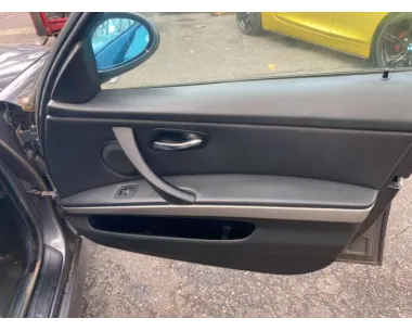 Garniture porte avant droite BMW SERIE 3 E90 PHASE 1 Diesel
