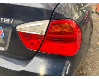 Platine feu arriere droit BMW SERIE 3 E90 PHASE 1 Essence