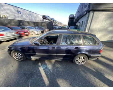 Console central (interieur plastique) BMW SERIE 3 E46 TOURING PHASE 2 BREAK Diesel