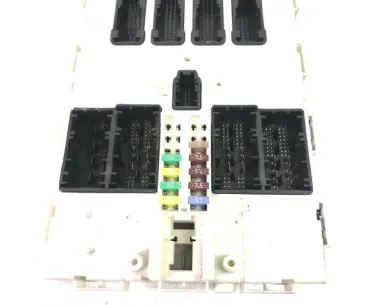 Porte fusible BMW SERIE 1 F20 PHASE 1 Diesel
