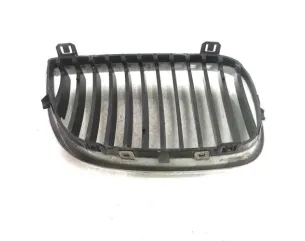 Grille de calandre gauche BMW SERIE 1 E81  2