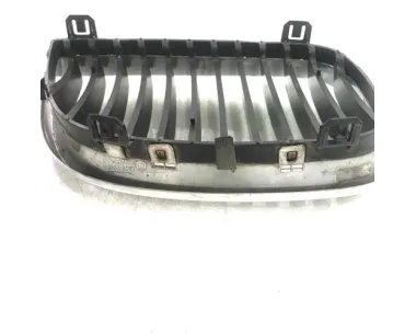 Grille de calandre gauche BMW SERIE 1 E81 