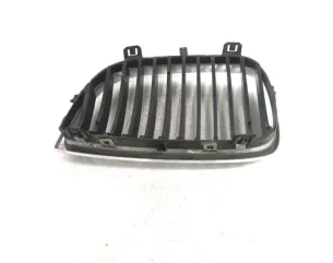 Grille de calandre droite BMW SERIE 1 E81  2