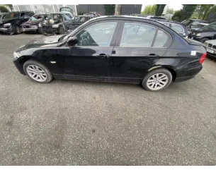 Fusee arriere gauche BMW SERIE 3 E90 PHASE 2 Essence