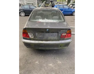 Feu arriere stop central BMW SERIE 3 E46 PHASE 1 Diesel