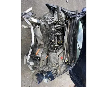 Poignee d'ouverture de capot BMW SERIE 1 F40 Essence