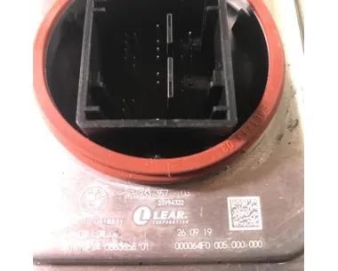 Boitier xenon BMW SERIE 1 F40 Essence