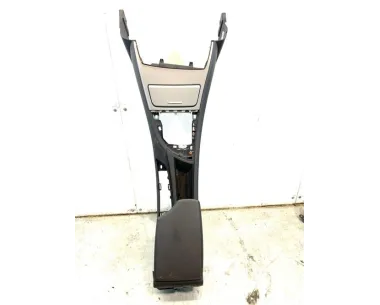 Console central (interieur plastique) BMW SERIE 1 E87 PHASE 1 Diesel