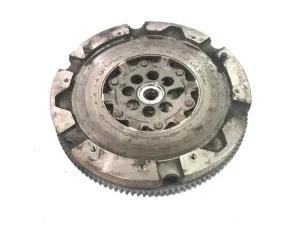 Volant moteur BMW X3 E83 PHASE 2 Diesel