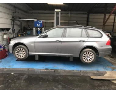 Coquille de retroviseur droit BMW SERIE 3 E91 TOURING PHASE 2 BREAK Diesel