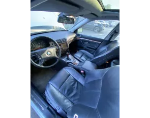 Boite a gants BMW SERIE 5 E39 TOURING PHASE 1 BREAK Diesel