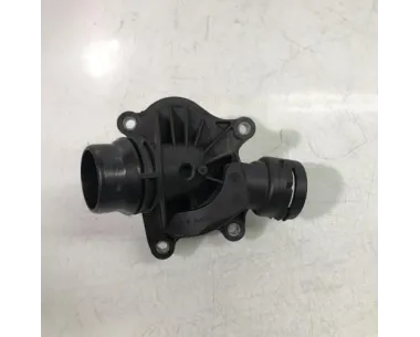 Boitier eau BMW X3 E83 PHASE 2 Diesel