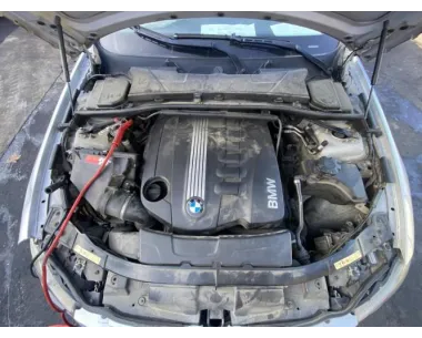 Poignee d'ouverture de capot BMW SERIE 3 E91 TOURING PHASE 2 BREAK Diesel