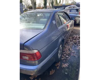 Porte avant droit BMW SERIE 5 E39 PHASE 2 Essence