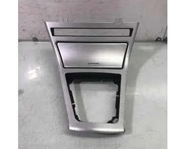 Console central (interieur plastique) BMW X3 E83 PHASE 2 Diesel