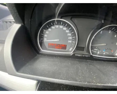 Console central (interieur plastique) BMW X3 E83 PHASE 2 Diesel