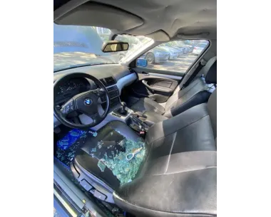 Fusee avant droit BMW SERIE 3 E46 PHASE 1 Diesel