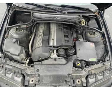 Pare boue arriere droit BMW SERIE 3 E46 COUPE PHASE 1 Essence