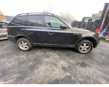 Support poignee porte avant droite BMW X3 E83 PHASE 1 Diesel