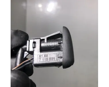 Gicleur lave glace BMW SERIE 1 E81 Essence