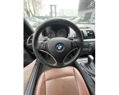 Fusee avant droit BMW SERIE 1 E88 CABRIO Essence