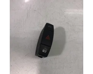 Bouton de warning BMW SERIE 1 E87 PHASE 2 Diesel